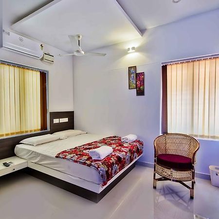 Rams Guest House Near Lulu Mall Thiruvananthapuram Eksteriør billede