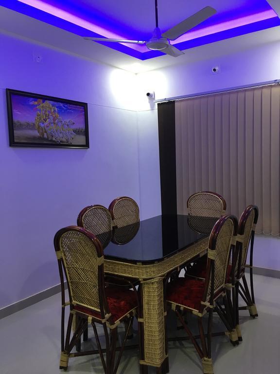 Rams Guest House Near Lulu Mall Thiruvananthapuram Eksteriør billede