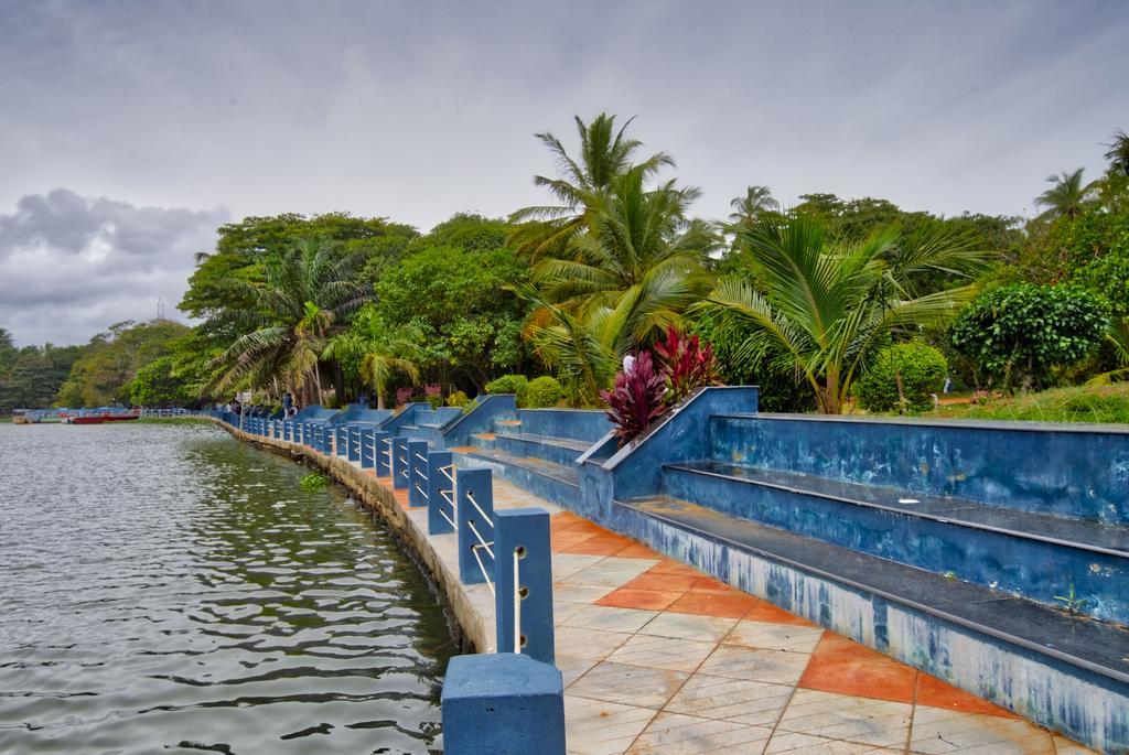 Rams Guest House Near Lulu Mall Thiruvananthapuram Eksteriør billede